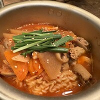 炭火焼肉ホルモン うしごろ 中目黒店 - 
