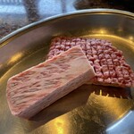 鉄板焼ステーキ 一ッ葉ミヤチク - ロースと上赤身