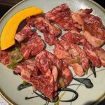 炭火焼肉　萬大 - 