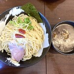 麺や 真登 - 濃厚辛つけ麺大盛り