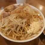 ラーメン荘 歴史を刻め 新栄店 - 