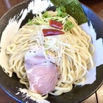 麺や 真登 - 濃厚辛つけ麺大盛り