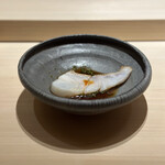 くるますし - 愛南町産泳がせクエ六日寝かせ後の炭炙りからしゃぶしゃぶ