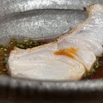 くるますし - 愛南町産泳がせクエ六日寝かせ後の炭炙りからしゃぶしゃぶ