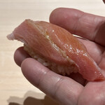 くるますし - 塩釜産大トロ、襟裳町秋刀魚巻網漁船水揚げ