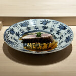 くるますし - イナダ神経締め四日寝かせ炭焼き 浅葱 生姜 山山葵