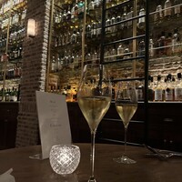 TOKYO Whisky Library - 