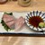 立呑み 晩杯屋 - 料理写真:本日の鮮魚(石鯛の刺身)