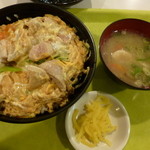 レストラン亀井 - 「親子丼」（550円）