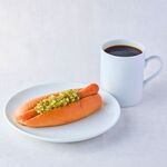 REWARD COFFEE - 全てテイクアウトできる、モーニングセットはドリンク付きで500円~