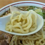 喜多方ラーメン 天高盛 - 曽我製麺の中太麺