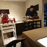 ファン・ダルクオーレ - 〇生ハム＆ハモンベジョータのスライス取りの実演 