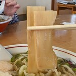 喜多方ラーメン 天高盛 - 大きめのメンマ