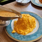 とろ～り卵のオムライス さん太 - 