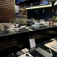HIKARI - 