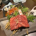 精肉卸問屋直営焼肉店 肉匠牛次郎 - 