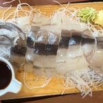 249079046 - 日本海若イカの姿造り、いかの肝醤油1,188円