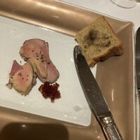シェ・イノ - 