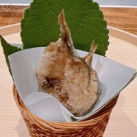 温石 - 風干しして揚げた小さな豆鯵。このサイズでないと苦味が先立ちます
