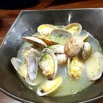 中村食堂 - アサリ酒蒸し
