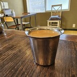 ジャド プール - ホットチャイです。