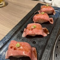 近江うし 焼肉 にくTATSU 青山本店 - 