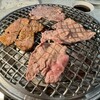 炭火焼肉ひび屋 - 