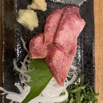 牛たん おやま - 