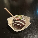 ラ・ボンヌターブル - 