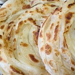 ルシ インドビリヤニ 十日市場店 - パロタ