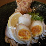 かぐや - 半熟煮玉子とちくわ天のぶっかけ