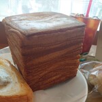 サンエトワール - ミルフィーユブレッド495円✨見た目は食パンです。