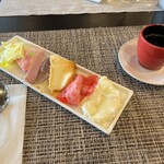 Delicias by Vera Goto - 