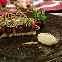 ポム・ダダン - 