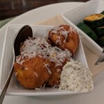 37 Steakhouse & Bar - 