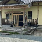 鹿原 - 民家そのままの佇まい