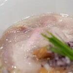 宍道湖しじみ中華蕎麦 琥珀 - 
