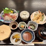 活魚料理 魚どころ大善 - 