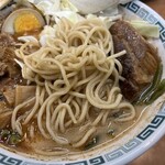桂花ラーメン - 麺の太さもちょうどいい