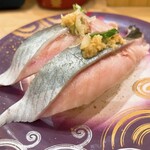 回転寿し トリトン - 【2023年10月】北海道網走産とろにしん＠330円。
