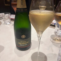 スガラボヴィー - 