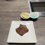 焼肉うしごろ - 究極の黒タン