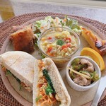 カフェ＆ギャラリー テクテク - 