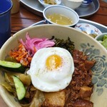 かかん - 魯肉飯定食