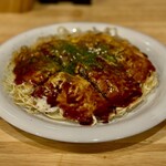 お好み焼き・鉄板焼き そり家 - 肉玉そばトッピングしそ