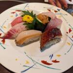 Marusan Sushi - 特上にぎり2800円