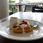 The veranda at The Beachhouse - ワッフルを選択