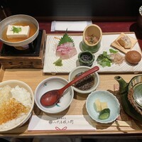 銀座米料亭 八代目儀兵衛 - 