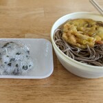 コウラン - 料理写真:天ぷら蕎麦＋おにぎり