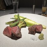 喜久治 - 鳥取和牛オレイン55と鳥取交雑牛の食べ比べ